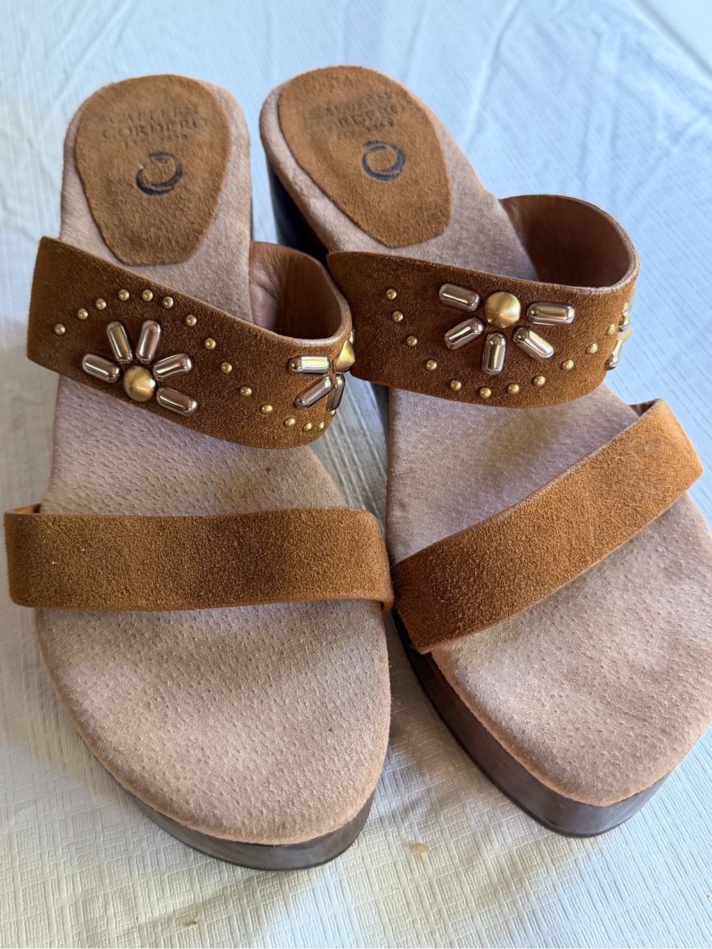 Calleen Cordero Embellished Brown Suede Clogs Sandals  Womens Size 95